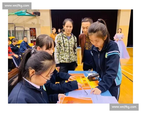 激扬青春拼搏力量 游泳比赛为梦想助力加油稿