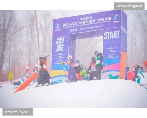 激情碰撞雪域巅峰 滑雪赛事精彩瞬间全记录 激情碰撞雪域巅峰 滑雪赛事精彩瞬间全记录